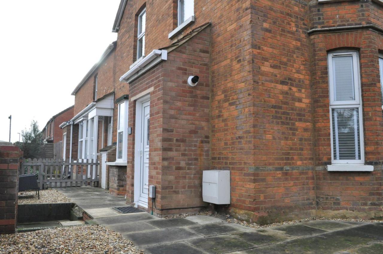Bedford Rd Apartment Ideal For Hospital & Town Centre Kempston Екстер'єр фото